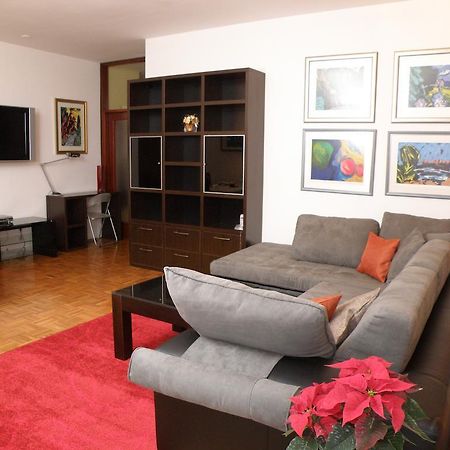 Prestige Apartman Загреб Екстер'єр фото