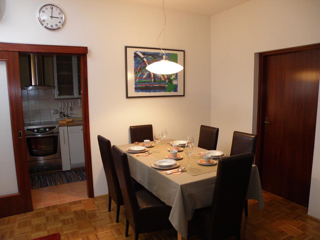Prestige Apartman Загреб Екстер'єр фото