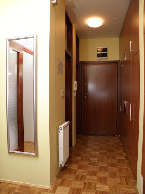 Prestige Apartman Загреб Екстер'єр фото